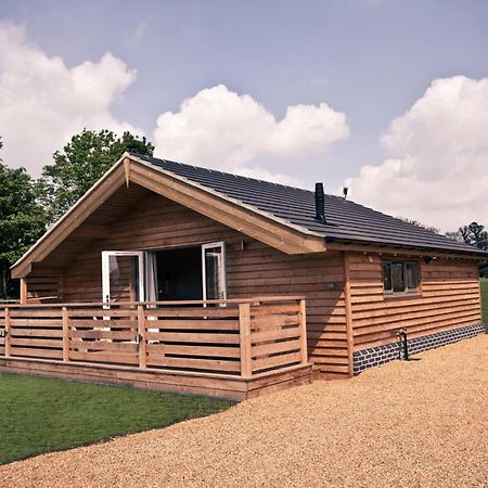 Doddington  Fields End Lodges מראה חיצוני תמונה