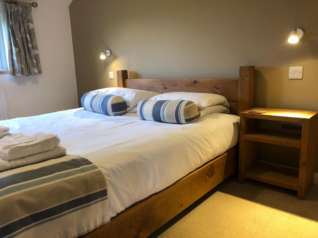 Doddington  Fields End Lodges מראה חיצוני תמונה